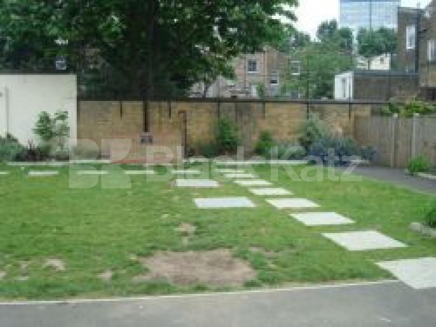 			NEW INSTRUCTION / VIEWINGS A MUST!!!!!, 1 Bedroom, 1 bath, 1 reception Apartment			 The Old school, Urban 7, Drayton park / Holloway